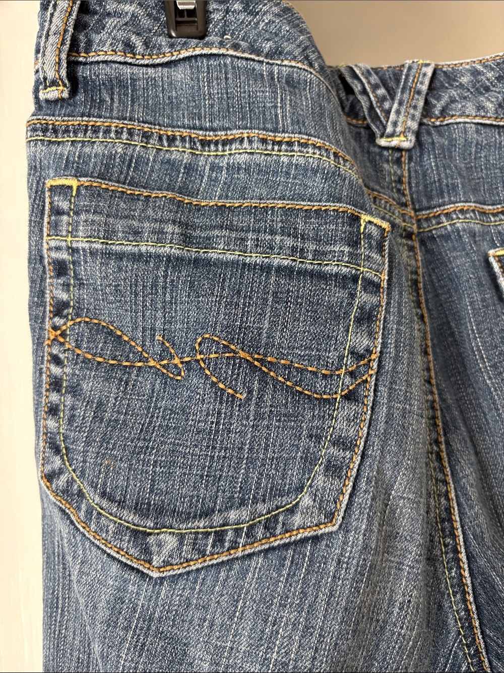 Tommy Hilfiger Women's Medium Blue Flare Jeans - Picture 11 of 17